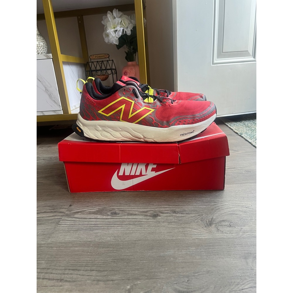 New Balance Fresh Foam X Hierro V8 Neo Flame Angora MTHIERR8 Size 16